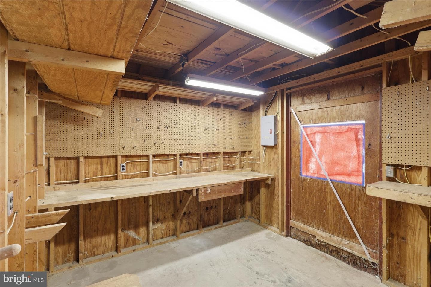 12421 Nesbitt Avenue photo 37