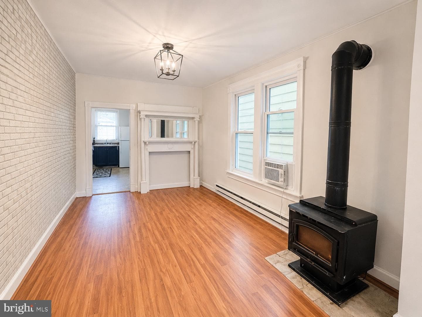 914 Salem Avenue photo 6