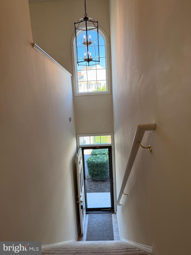 10329 Lantern Lane photo 3