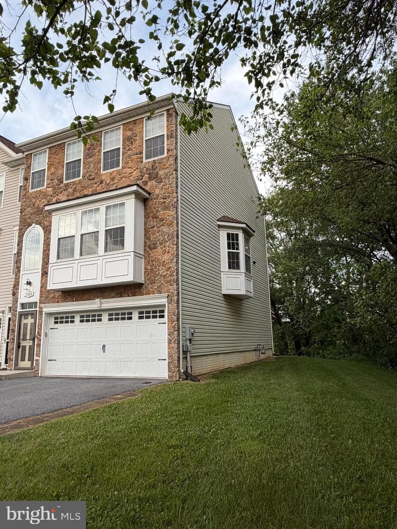 10329 Lantern Lane photo 45