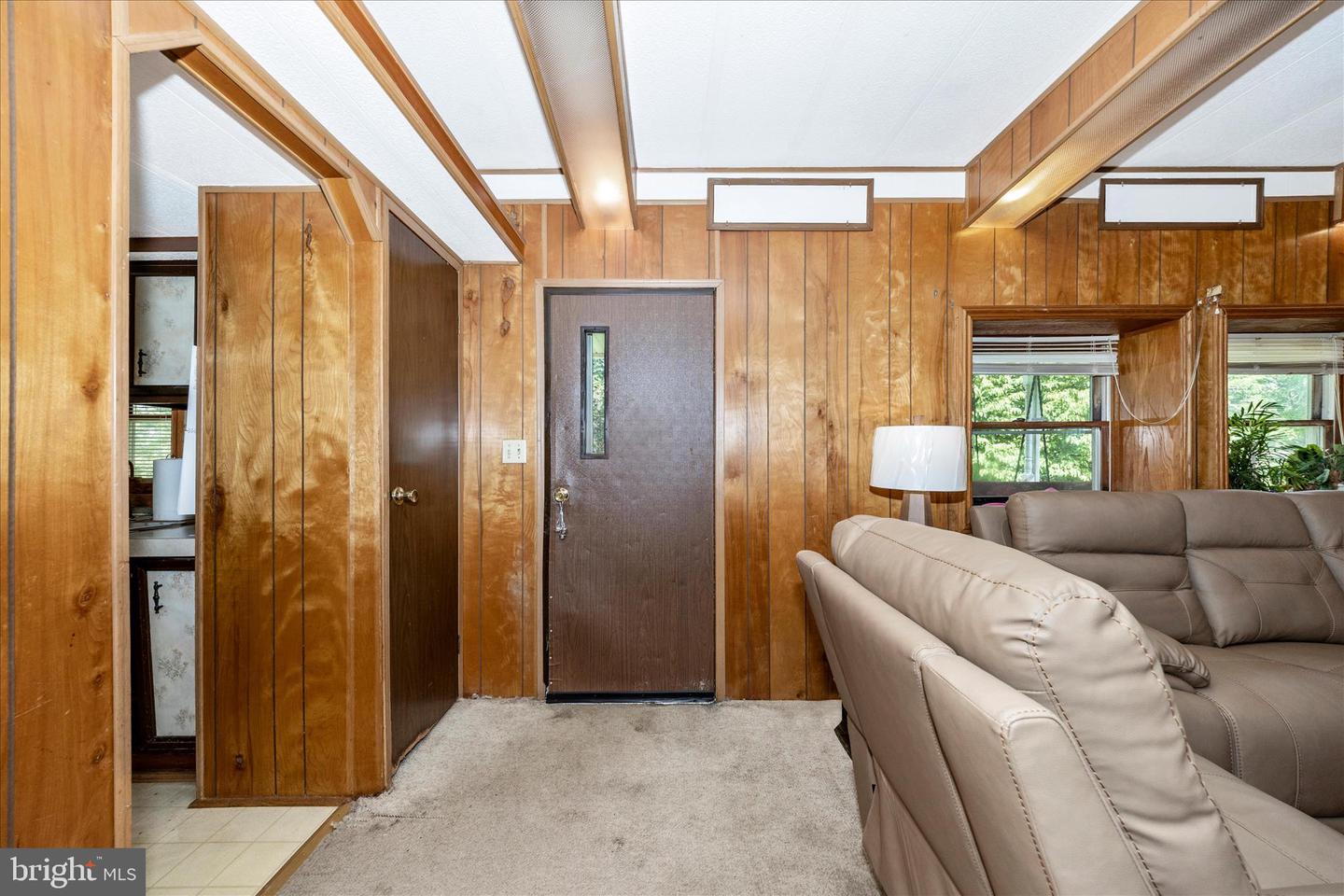 9607 Crystal Falls Drive photo 5