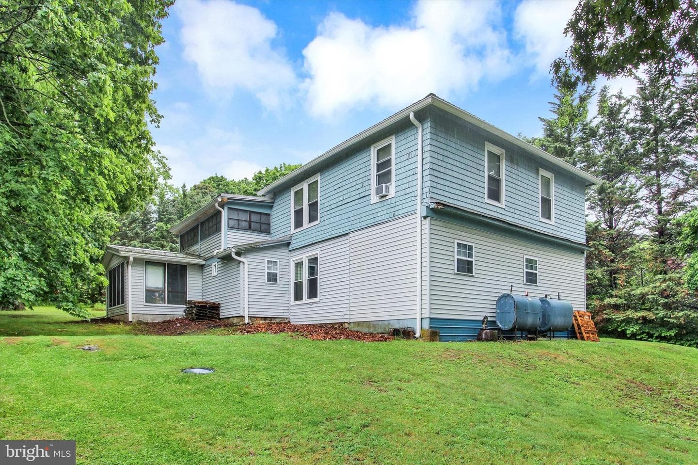 25716 Military Road photo 25