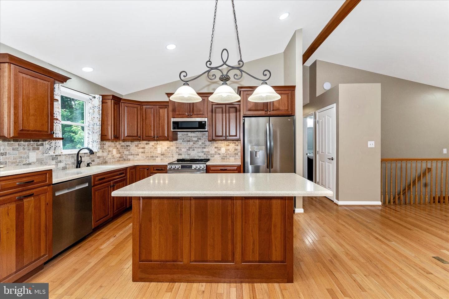 31 Amanda Drive photo 8