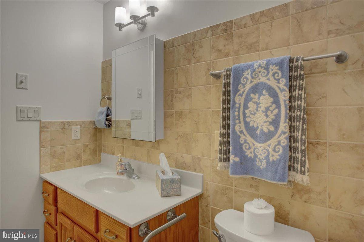 19446 Sapphire Drive photo 31