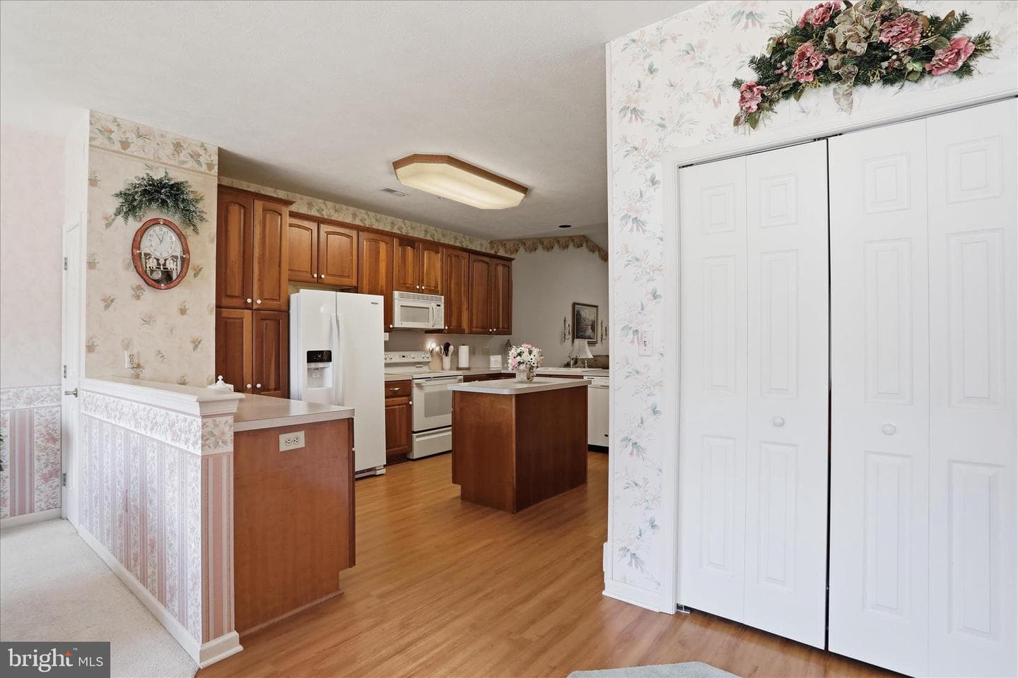 352 Sunbrook Ln # 117 photo 4
