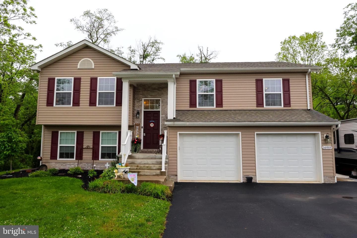 16919 Shaffer Road photo 3