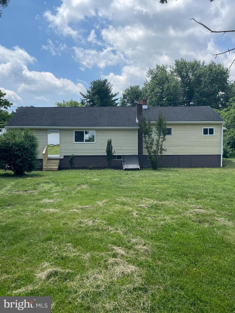 17110 Miner Avenue photo 18