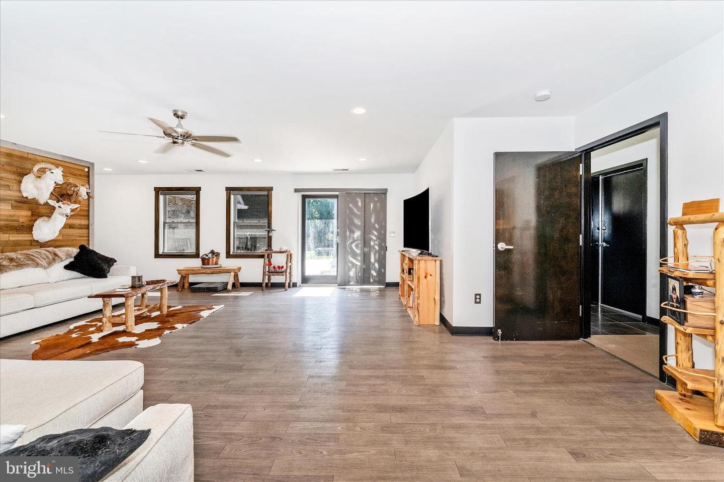 11803 Dorchester Court photo 21
