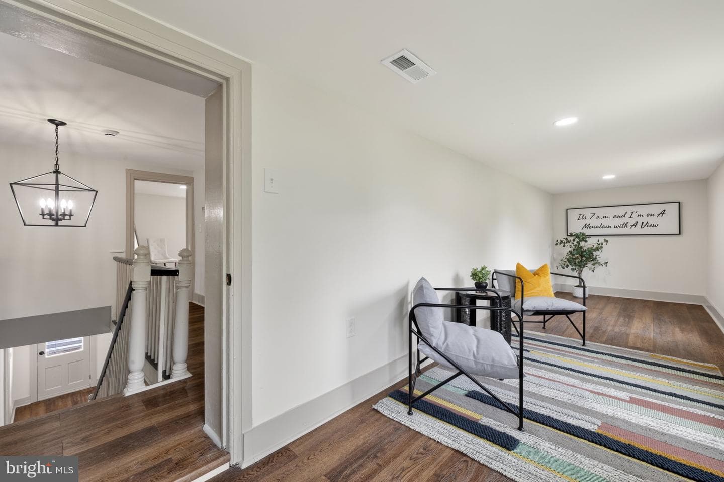 105 N Mechanic Street photo 16