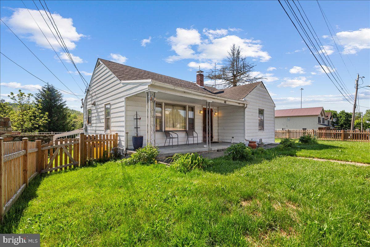 246 Maryland Avenue photo 33
