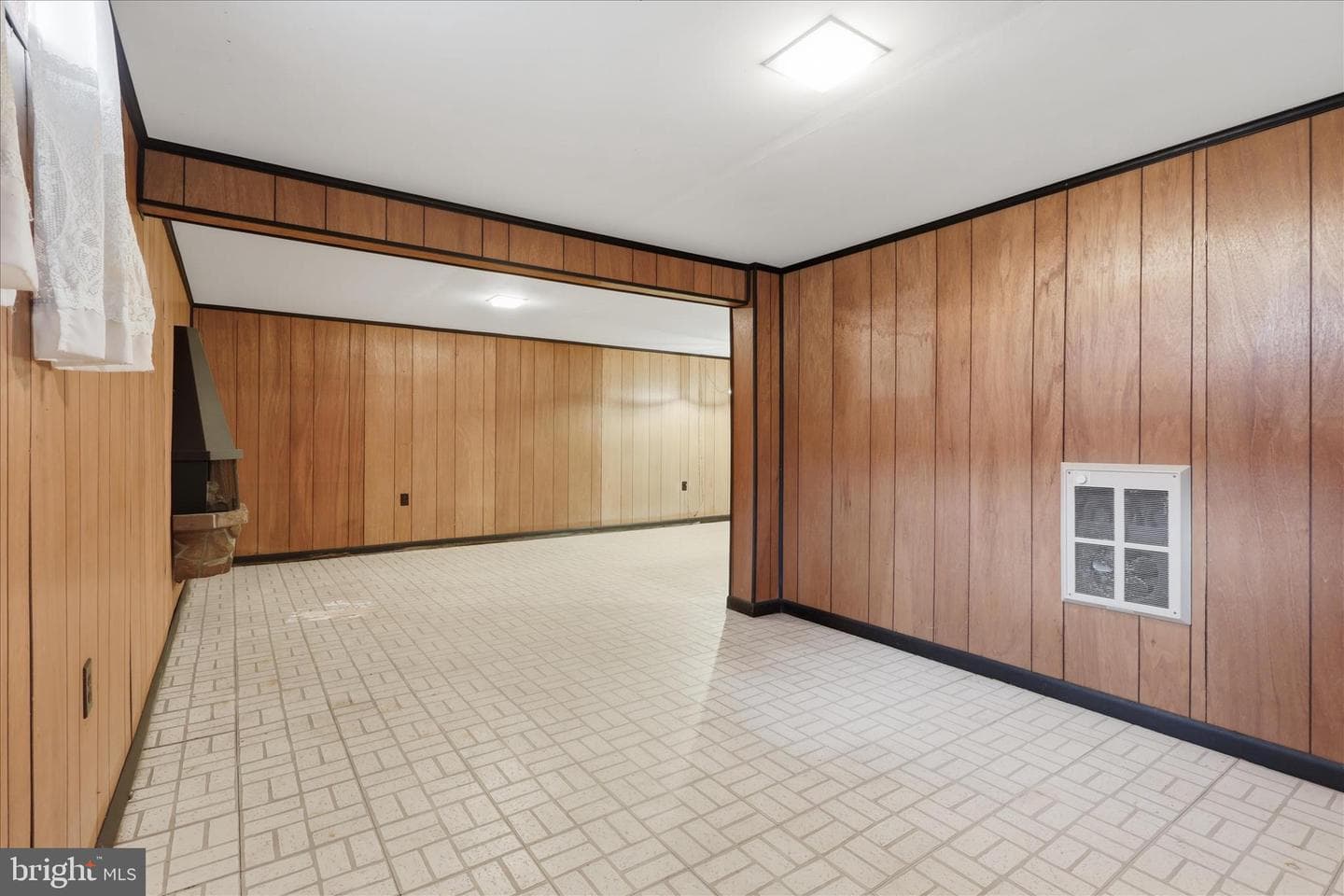 17301 Ontario Drive photo 29
