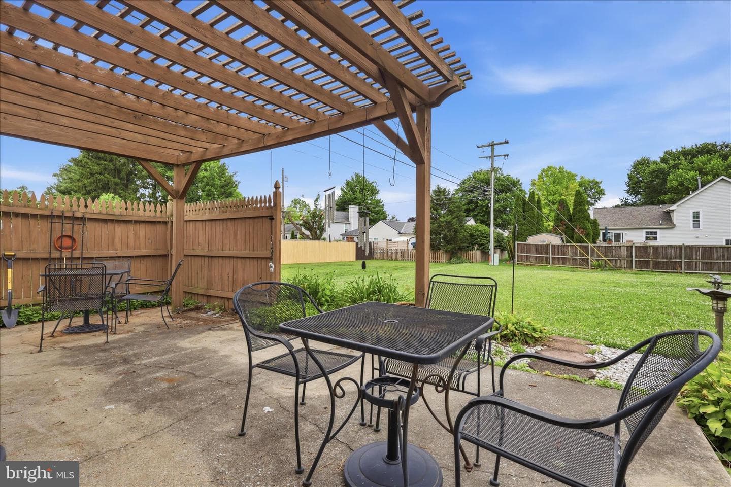 17301 Ontario Drive photo 35