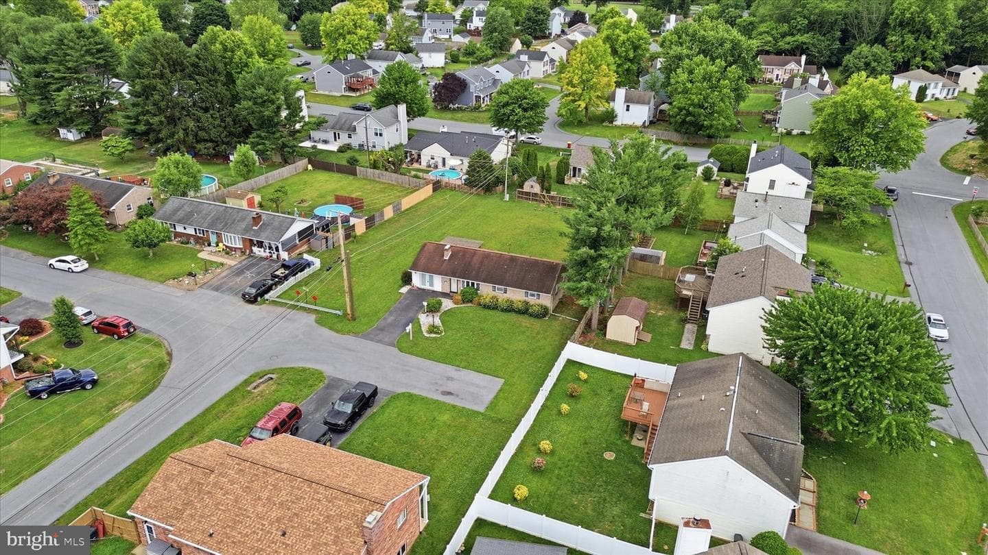 17301 Ontario Drive photo 41