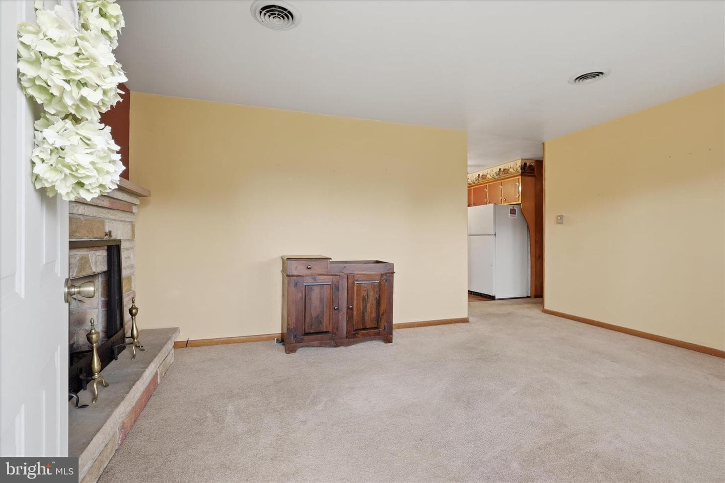 17301 Ontario Drive photo 9