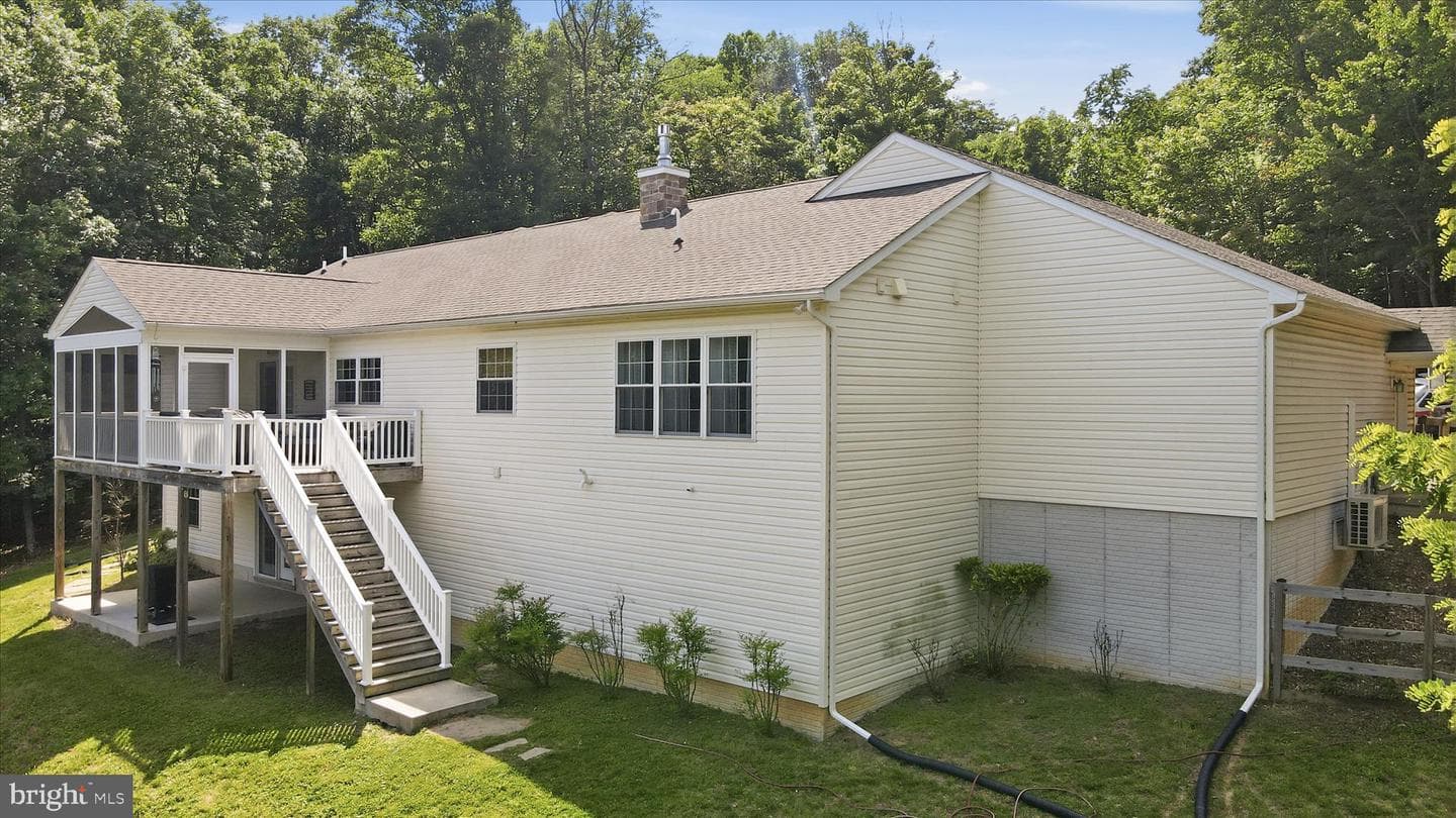 3310 Hawks Hill Ln photo 14