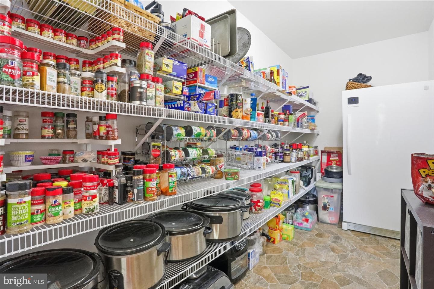 3310 Hawks Hill Ln photo 21