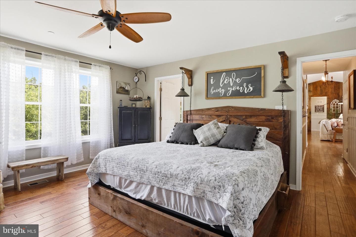 3310 Hawks Hill Ln photo 28