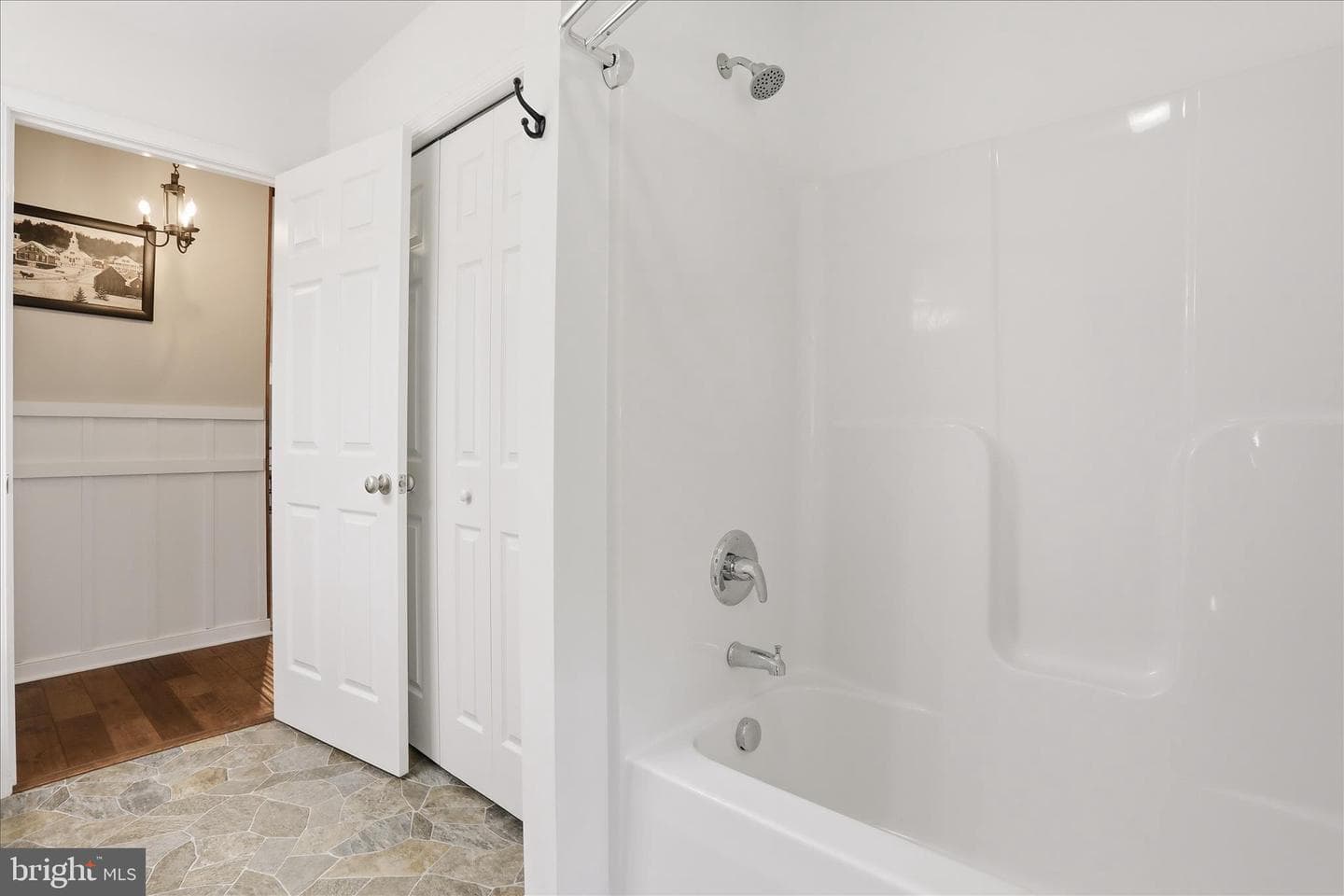 3310 Hawks Hill Ln photo 41
