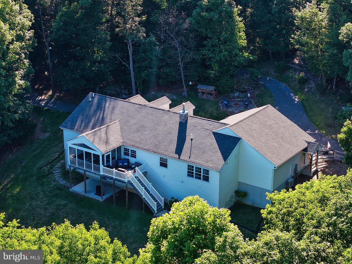 3310 Hawks Hill Ln photo 53