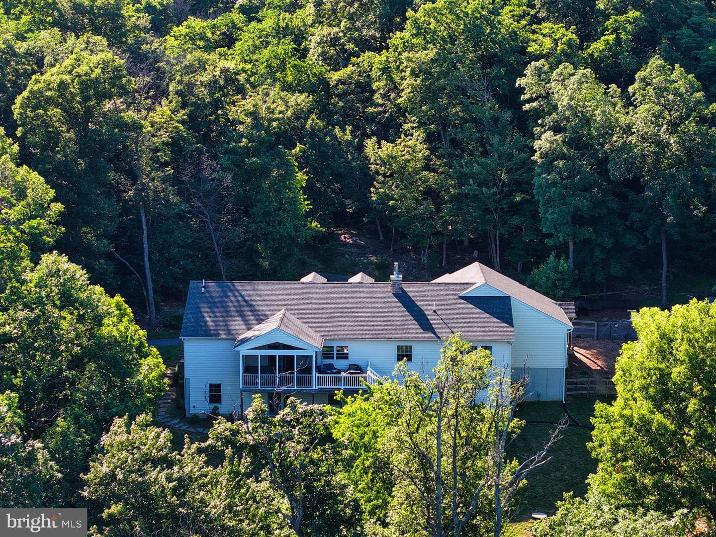 3310 Hawks Hill Ln photo 54