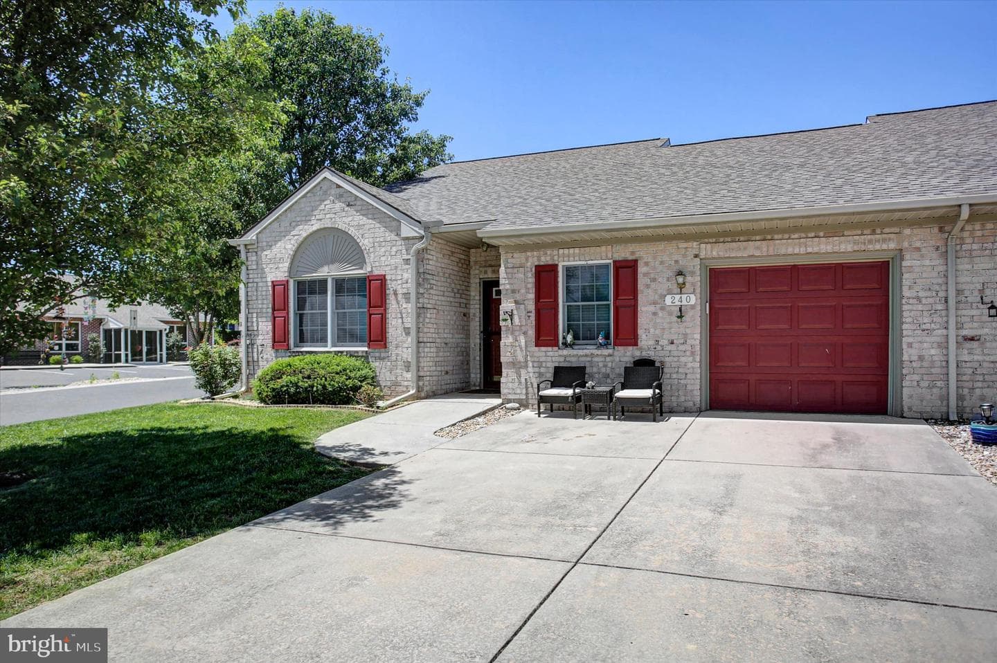 240 Sunbrook Lane #137 photo 3