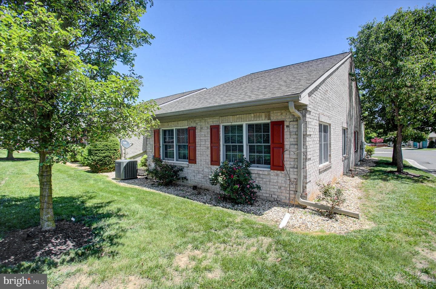 240 Sunbrook Lane #137 photo 30