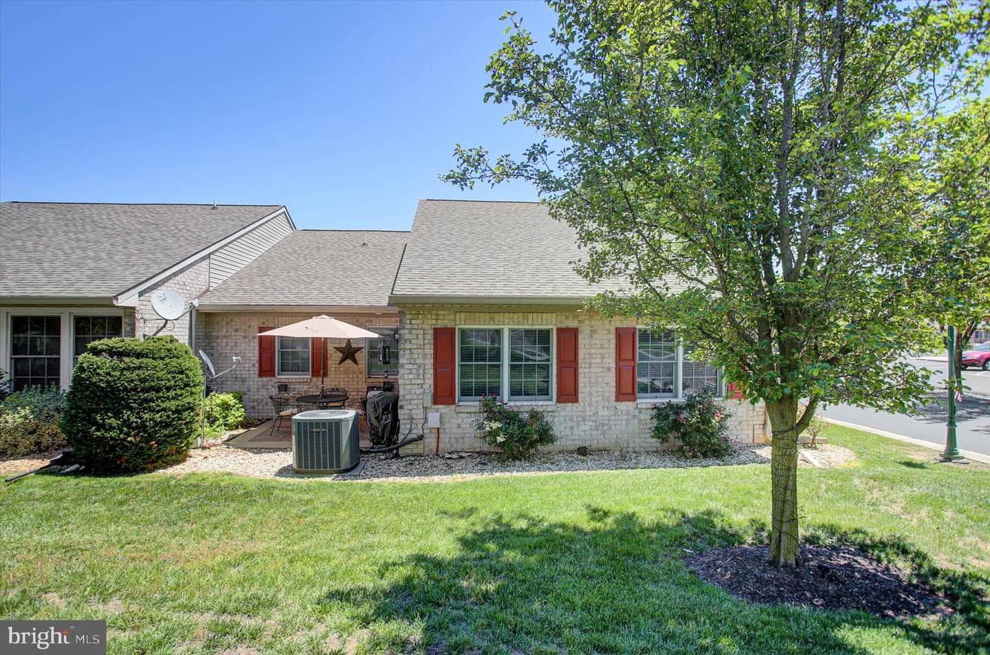 240 Sunbrook Lane #137 photo 32