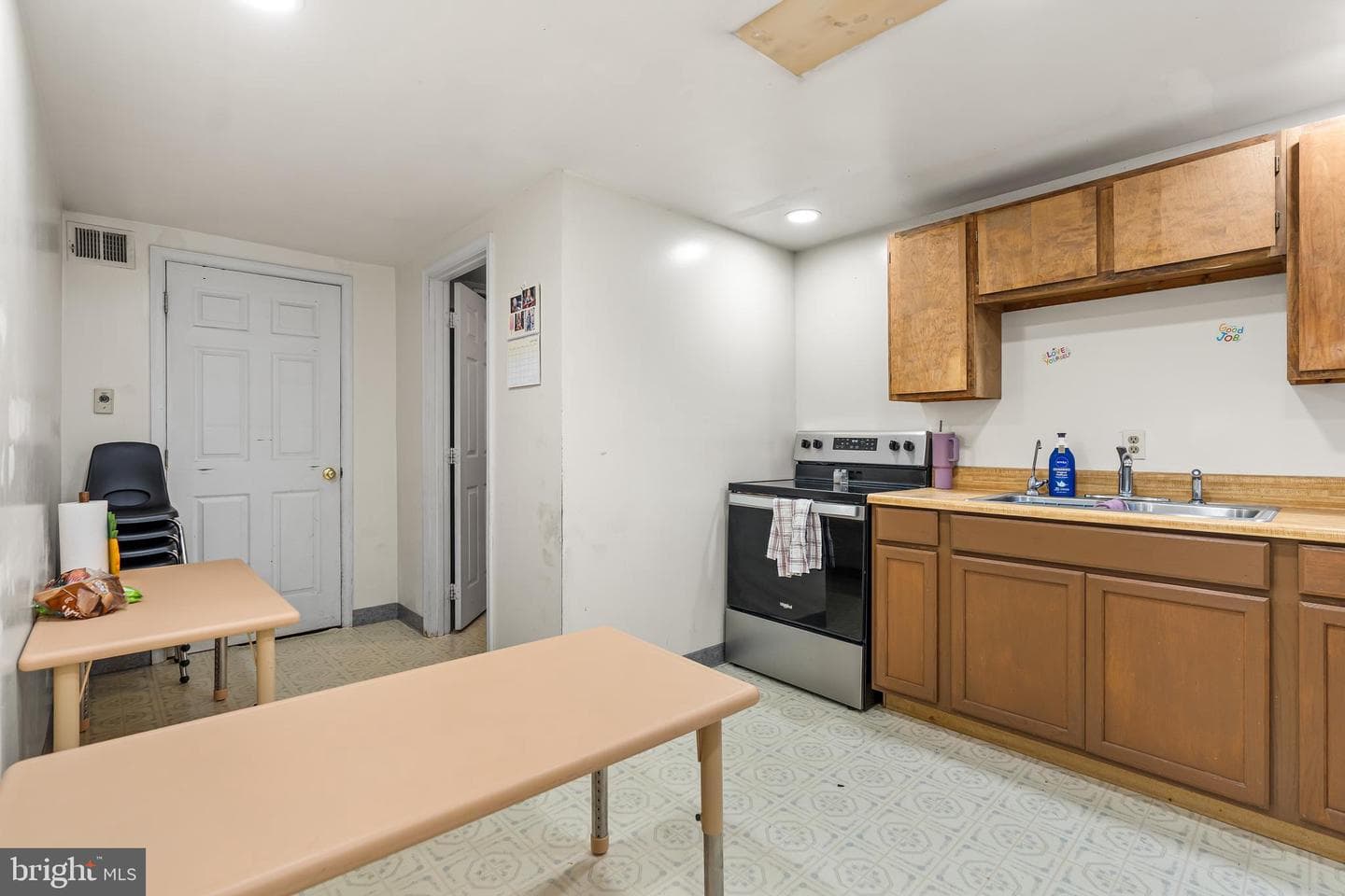 14433 Hicksville Road photo 44