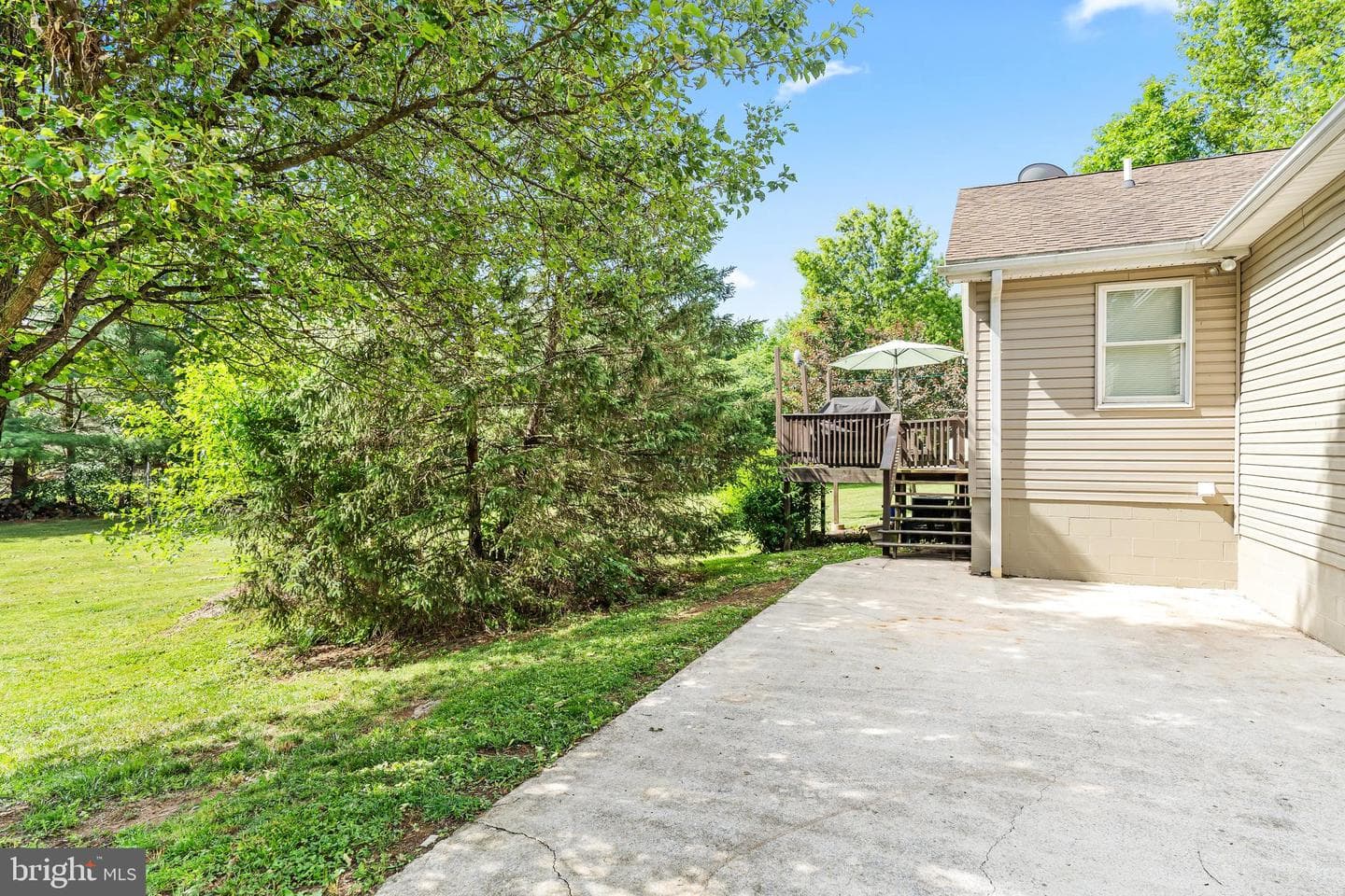 14433 Hicksville Road photo 9