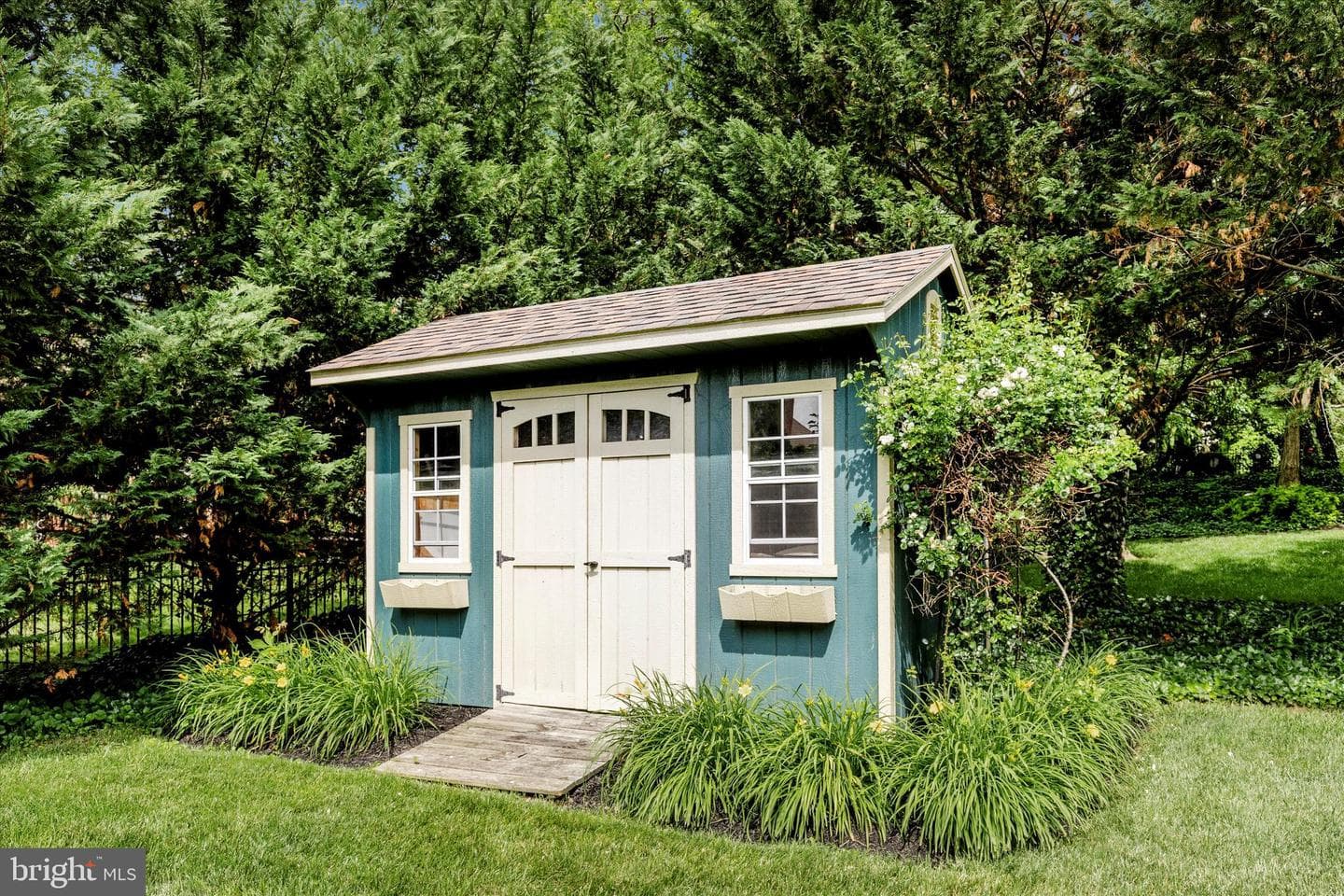 11203 Parkwood Drive photo 43