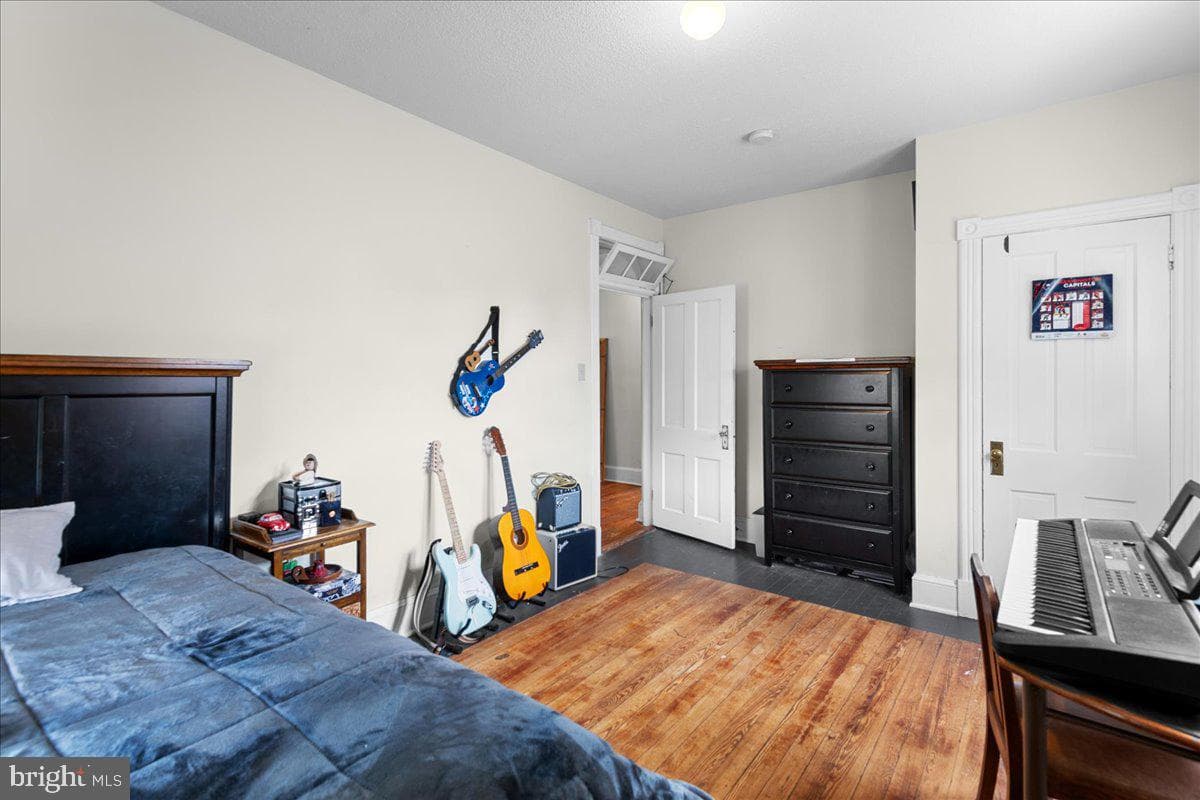 1007 Potomac Avenue photo 25