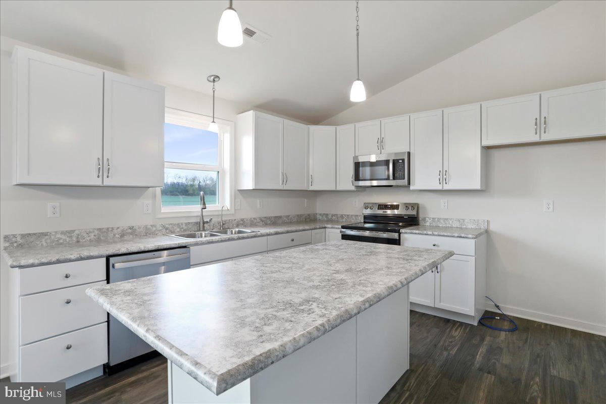 12706 Spickler Road photo 20