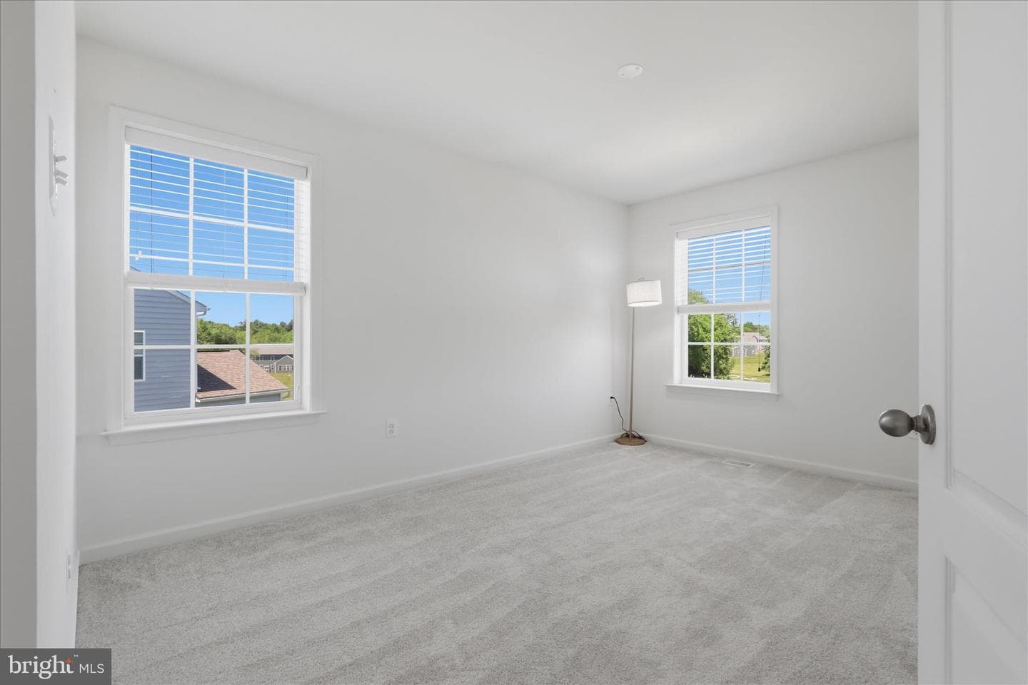 9354 Drumman Drive photo 27