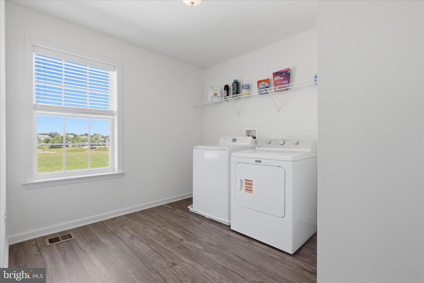 9354 Drumman Drive photo 30