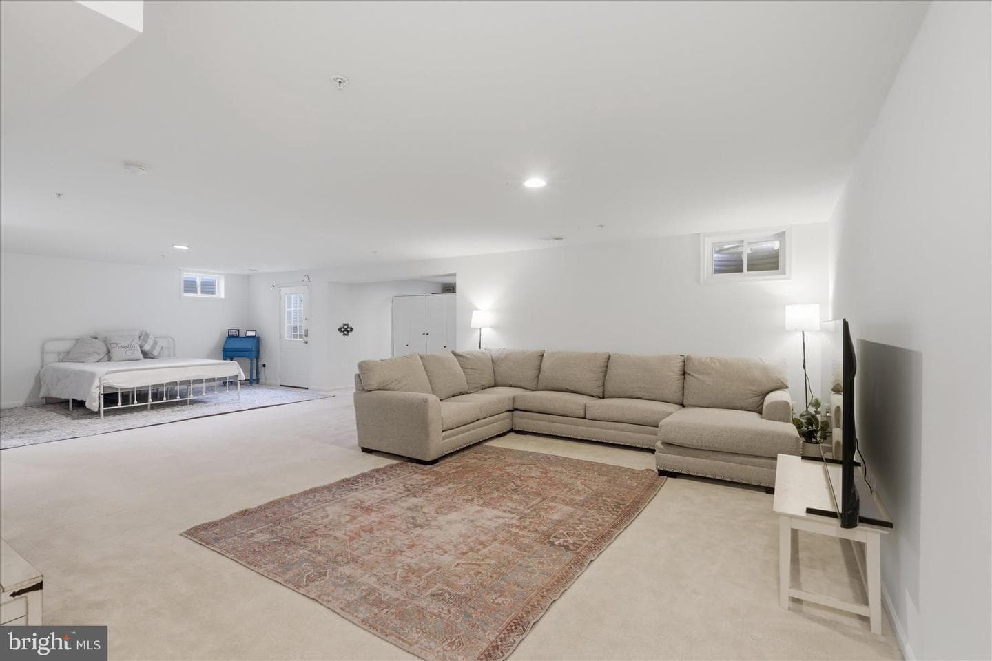 9354 Drumman Drive photo 31