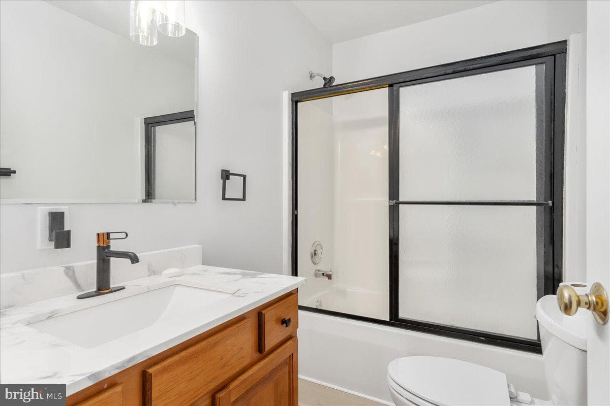 20407 Kings Crest Boulevard photo 14