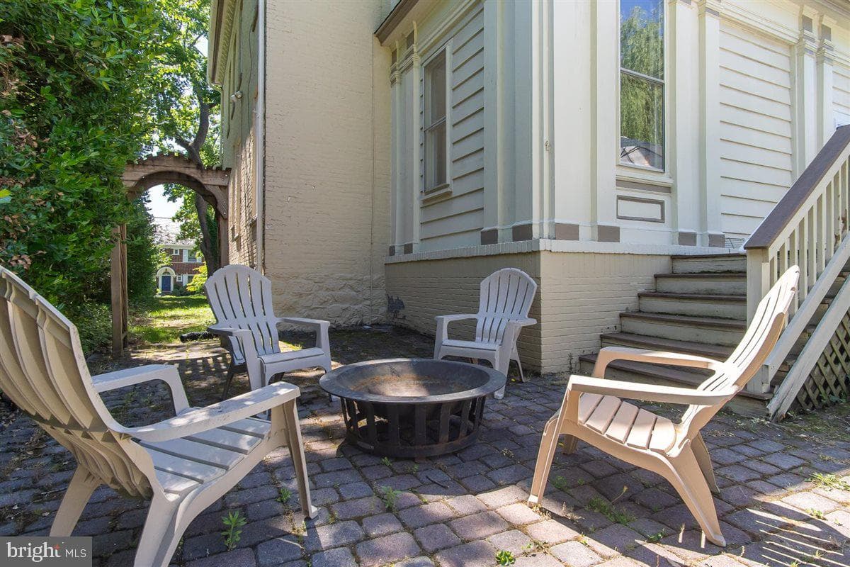 1009 Oak Hill Avenue photo 47
