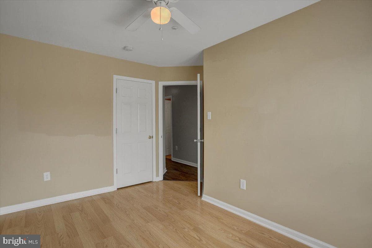 1153 Lindsay Ln photo 38
