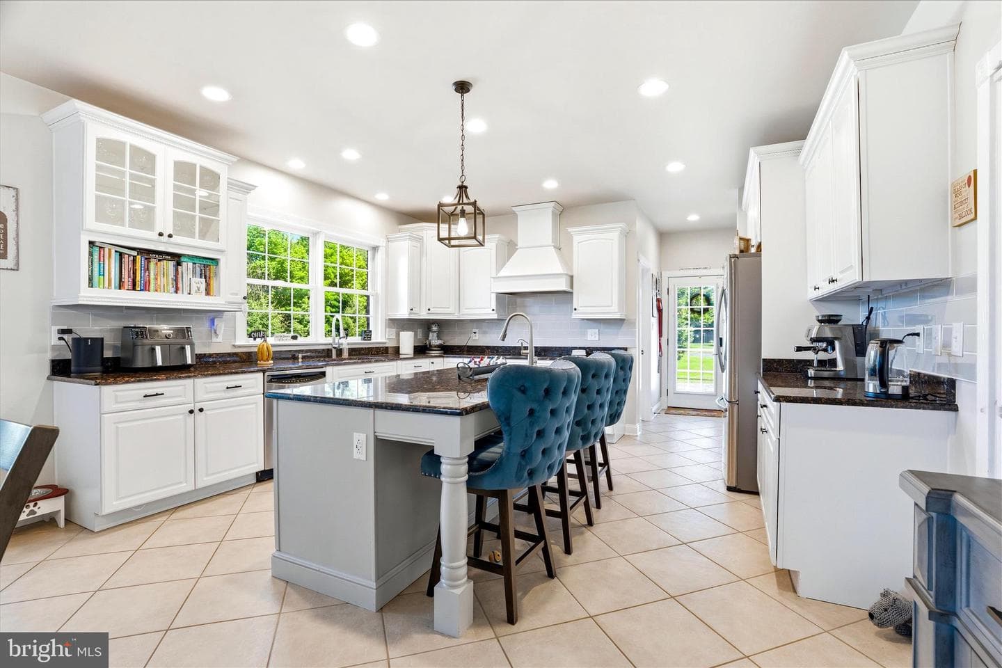 20510 Tehrani Lane photo 23