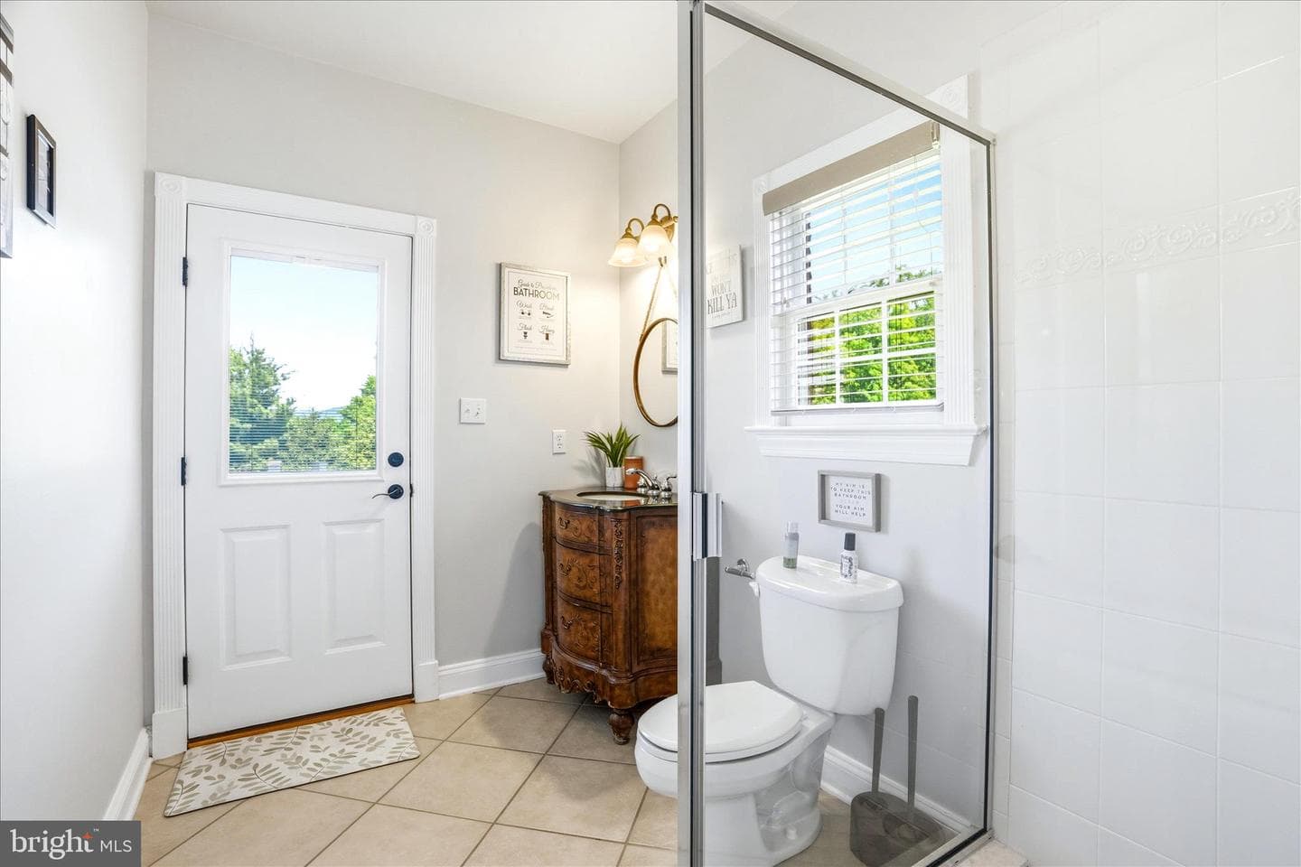 20510 Tehrani Lane photo 29