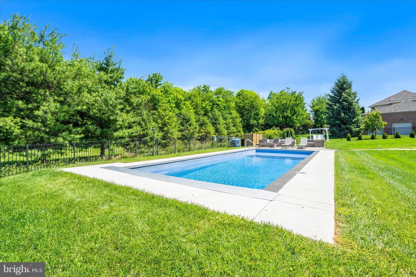 20510 Tehrani Lane photo 64