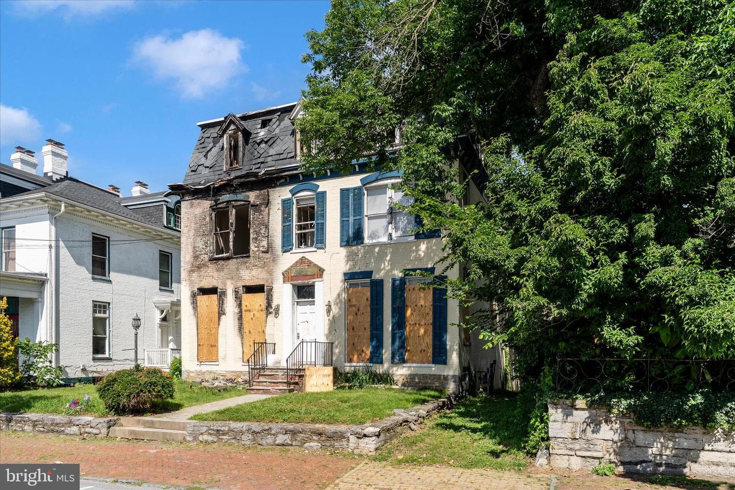 145 S Prospect Street photo 3