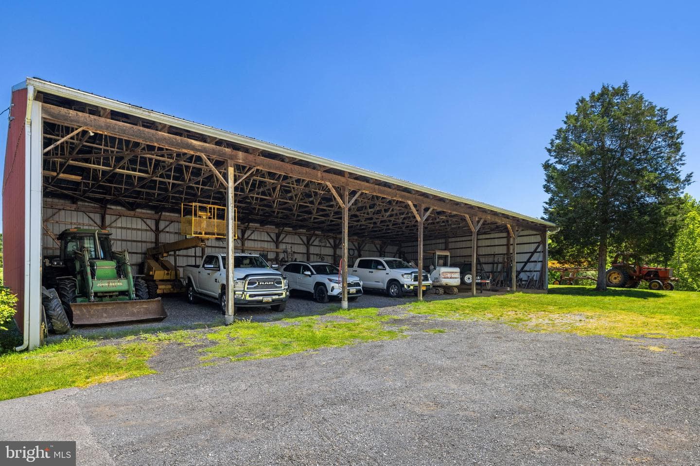 16318 Canal Road photo 51