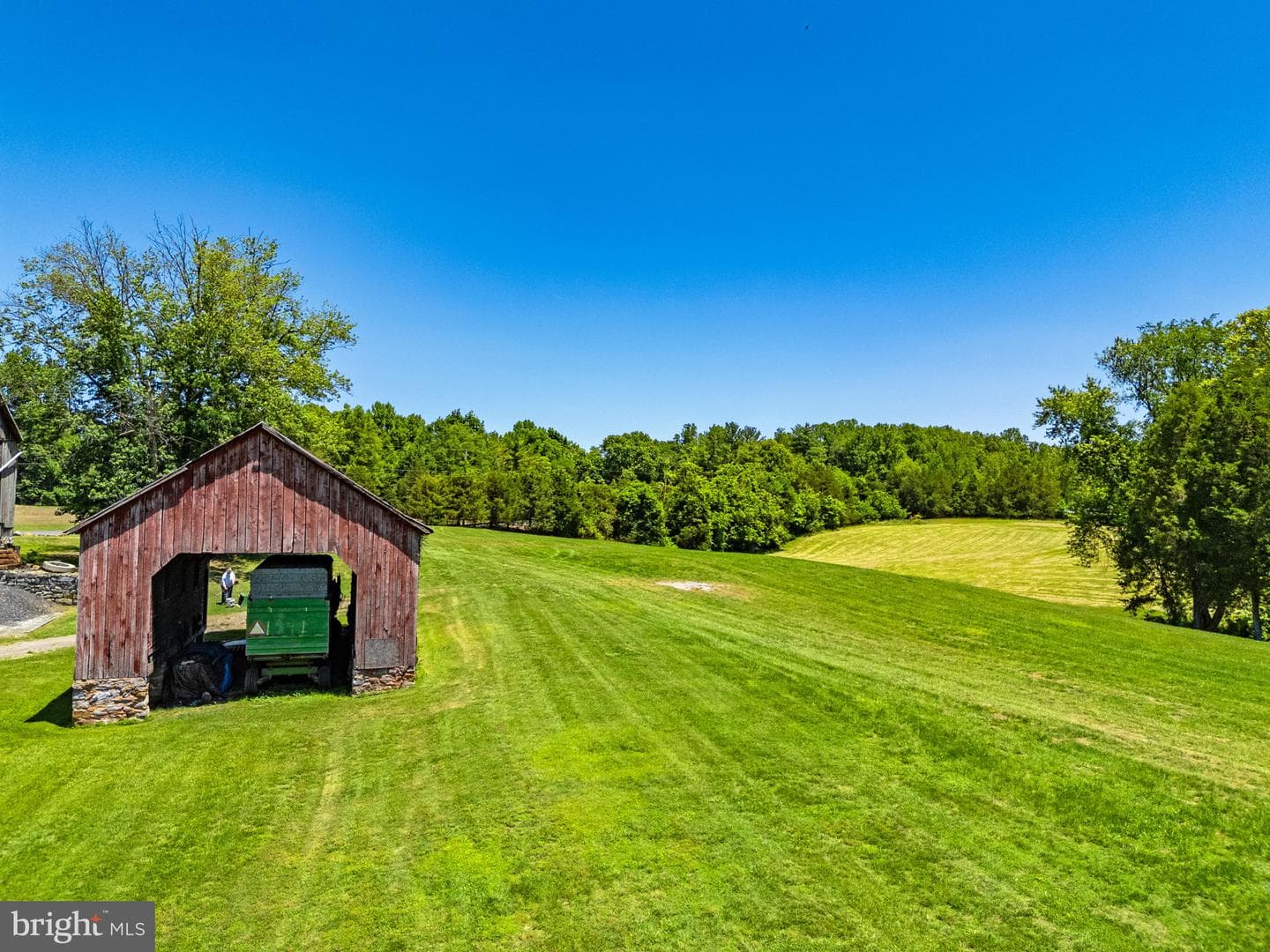 16318 Canal Road photo 63