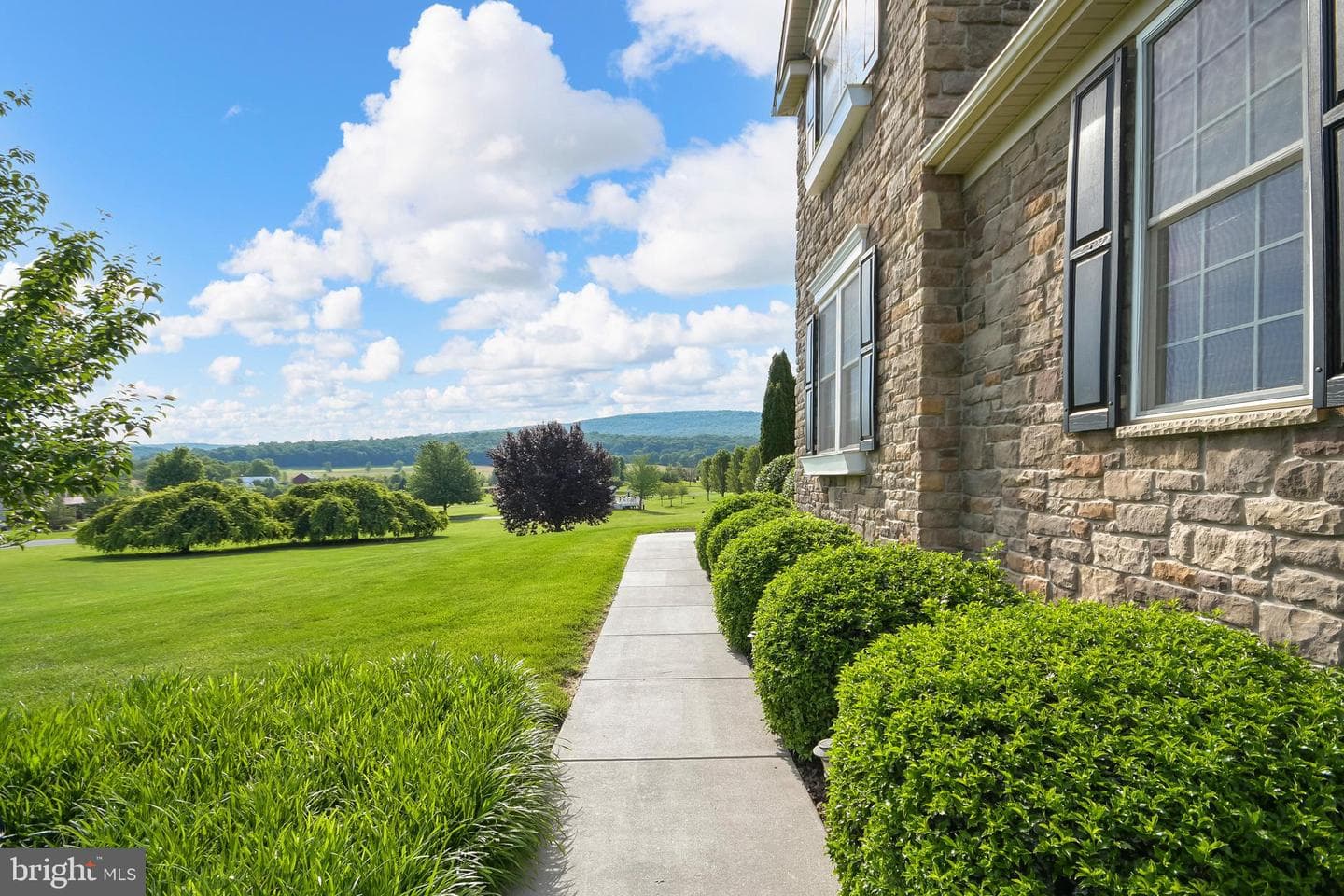 20107 W Stone Court photo 119