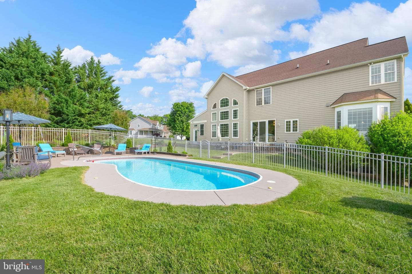 20107 W Stone Court photo 28