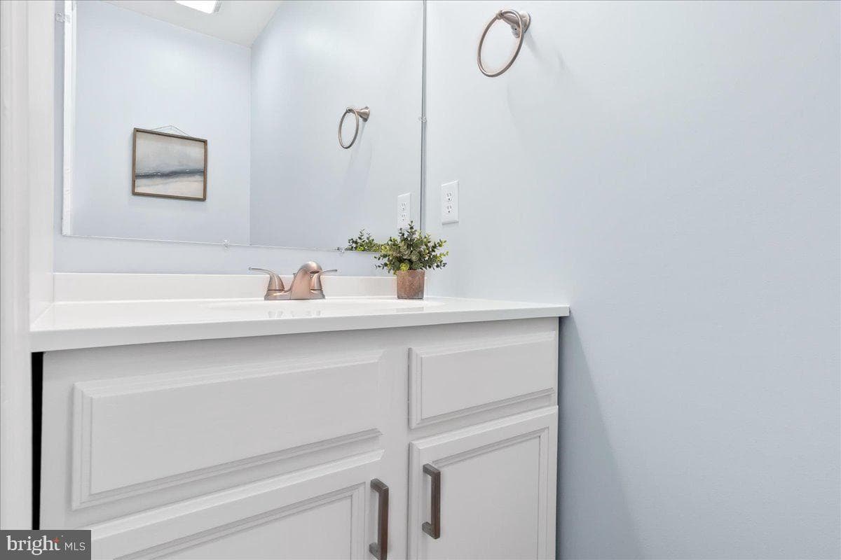 18024 Edith Avenue photo 12