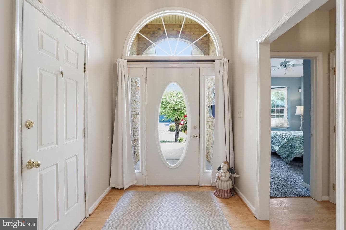 1478 Lindsay Lane photo 6