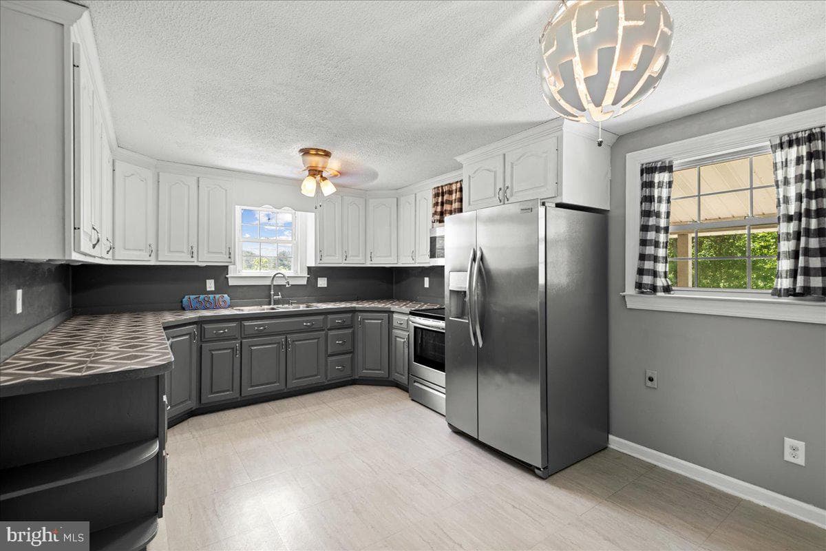 13816 White Oak Ridge photo 7