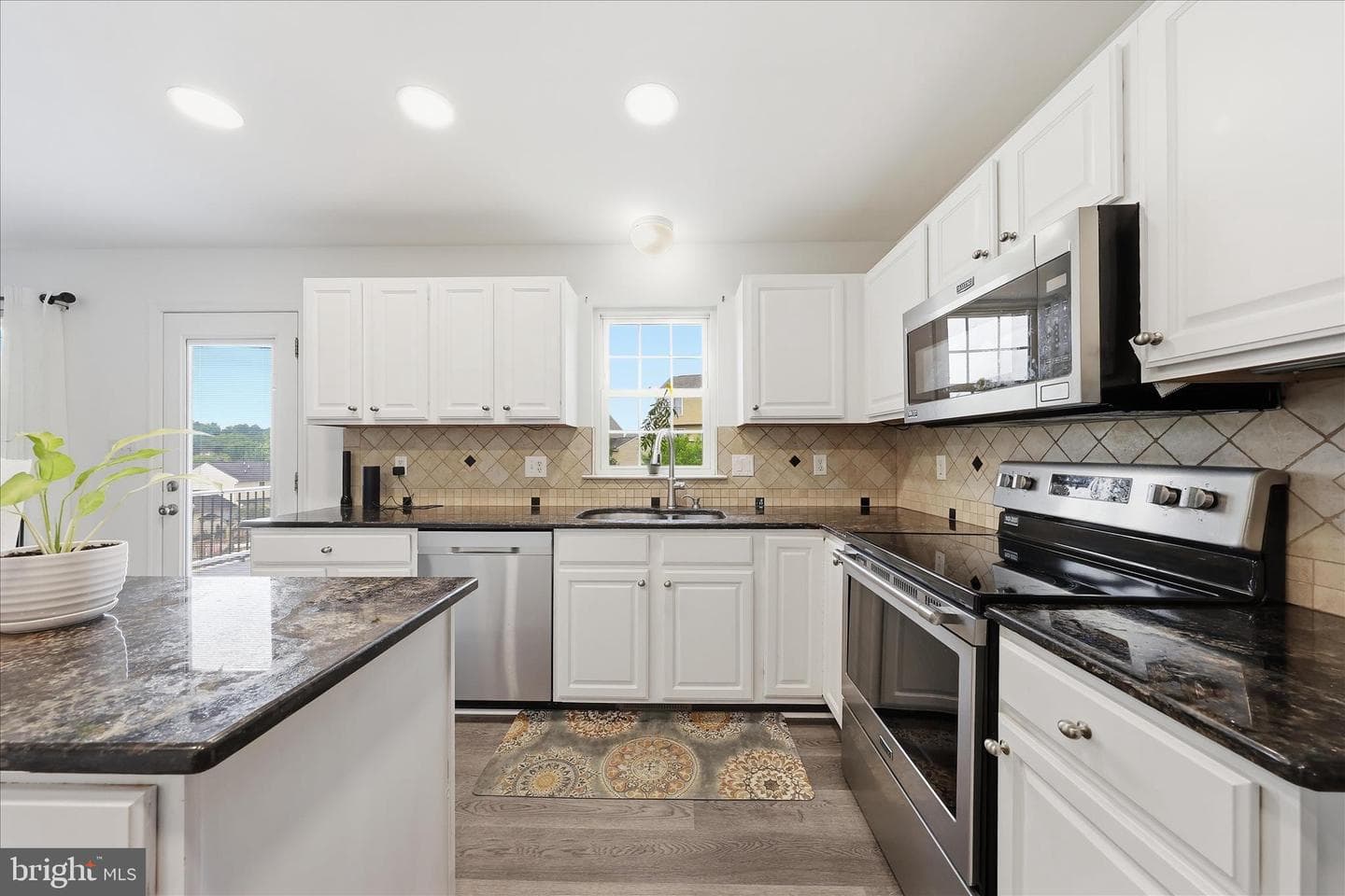 121 Bachtell Circle photo 17